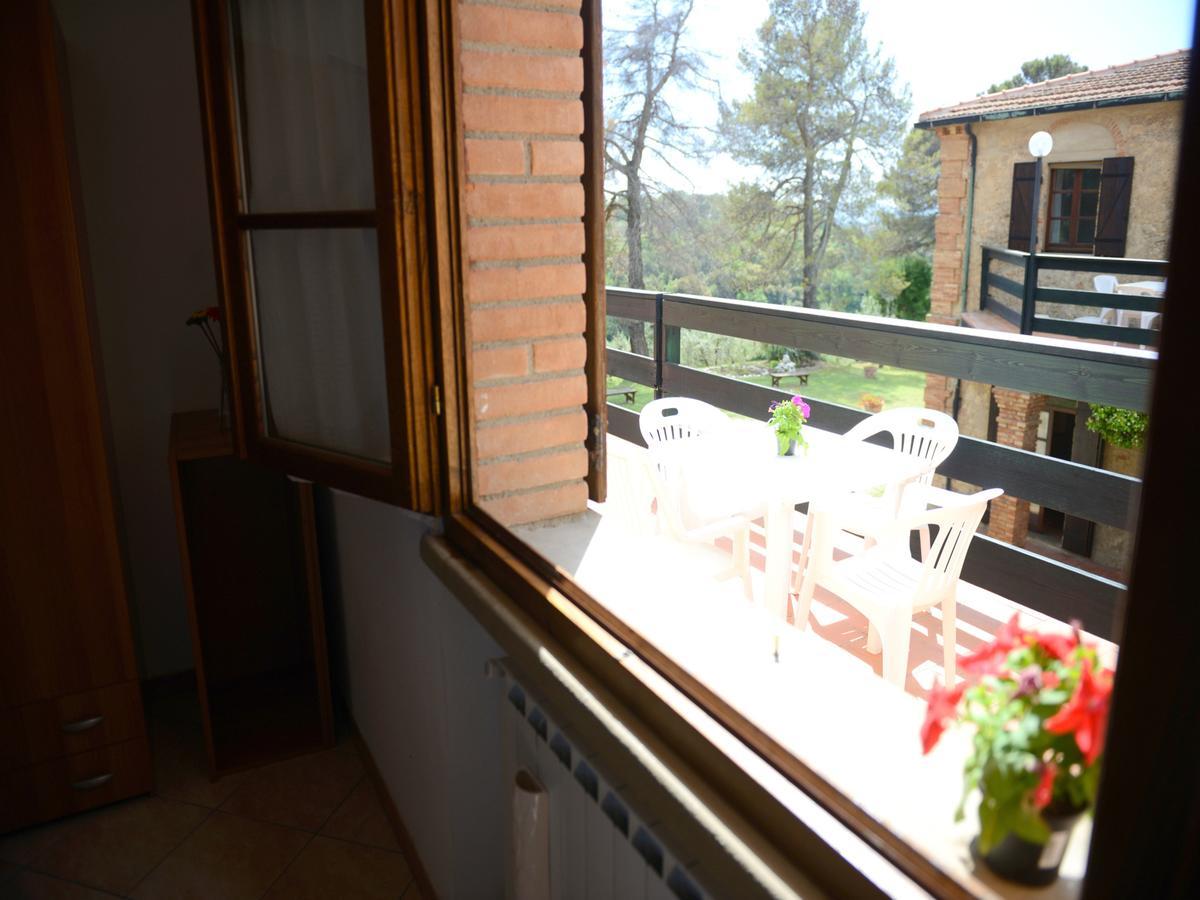 San Francesco Aparthotel Pomarance Exterior photo
